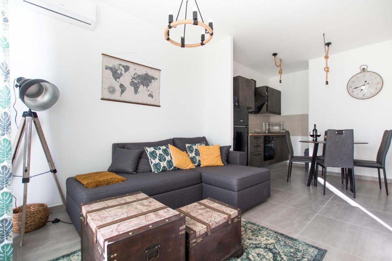 4 * Apartment Sunset Close To The Sea Kaštela Εξωτερικό φωτογραφία